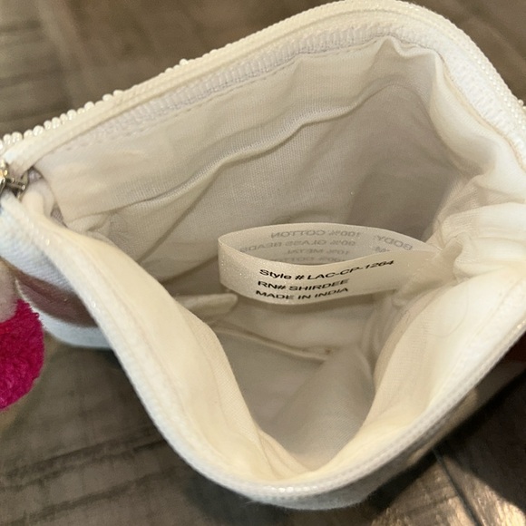 White Sead Beaded Purse “Choose Happy" Pom Pom Accent Pastel Lettering Coquettes - Picture 3 of 8